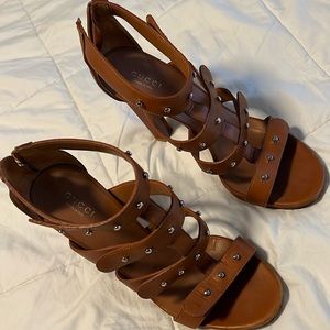 Gucci open toed heels. Little wear, great condition